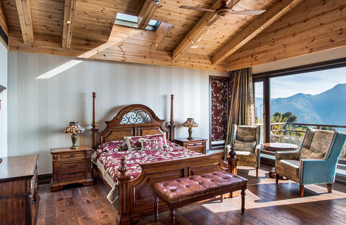 Amayaah Spa Resorts Master Bedroom Suite